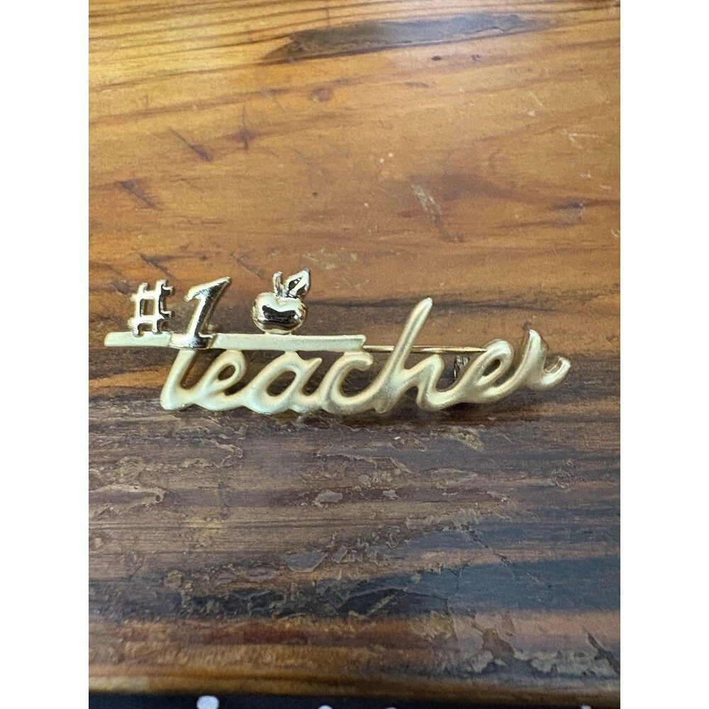 VTG SIGNED AJC big #1 TEACHER Apple OPEN WORK BROOCH Pin brushed gold tone metal